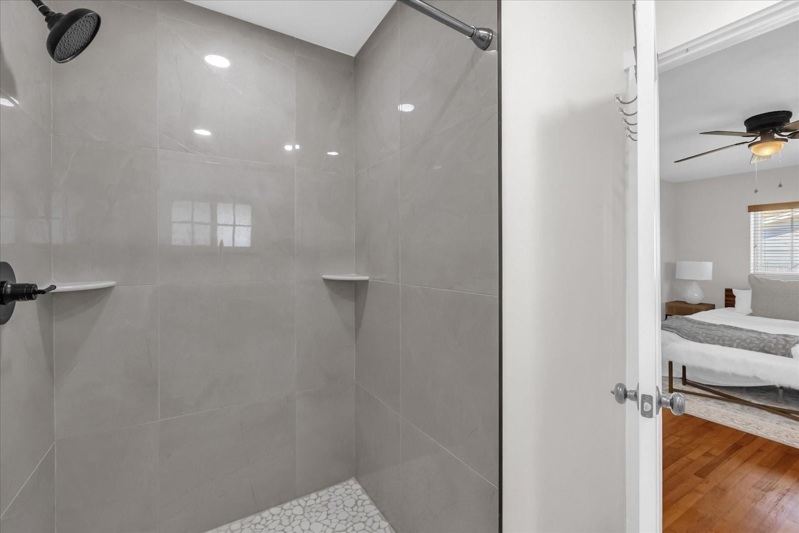 ALBERT LEE RIDGE ADD 02 - Residential