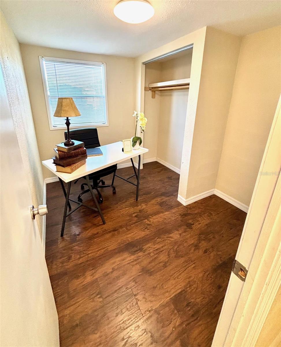 ALLANDALE - Residential