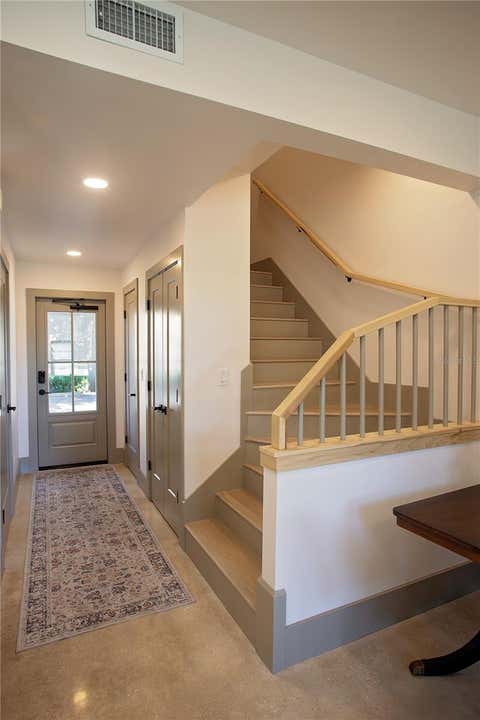 Tiny photo for 521 SE 2nd Street, Ocala, FL 34471 (MLS # OM728853)