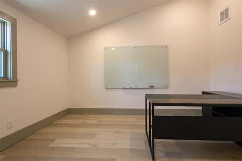 Tiny photo for 521 SE 2nd Street, Ocala, FL 34471 (MLS # OM728853)