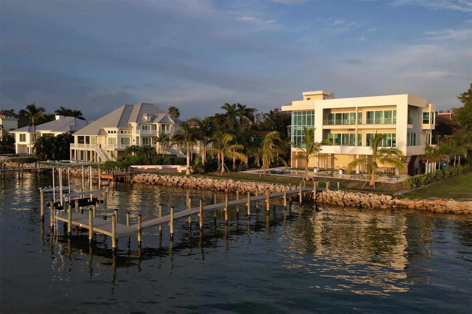 TOCOBAGA BAY - Residential Lease