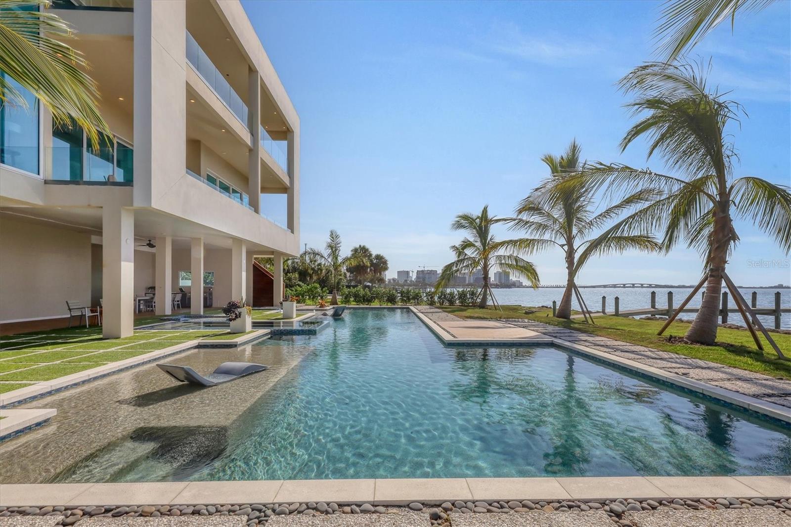 TOCOBAGA BAY - Residential Lease