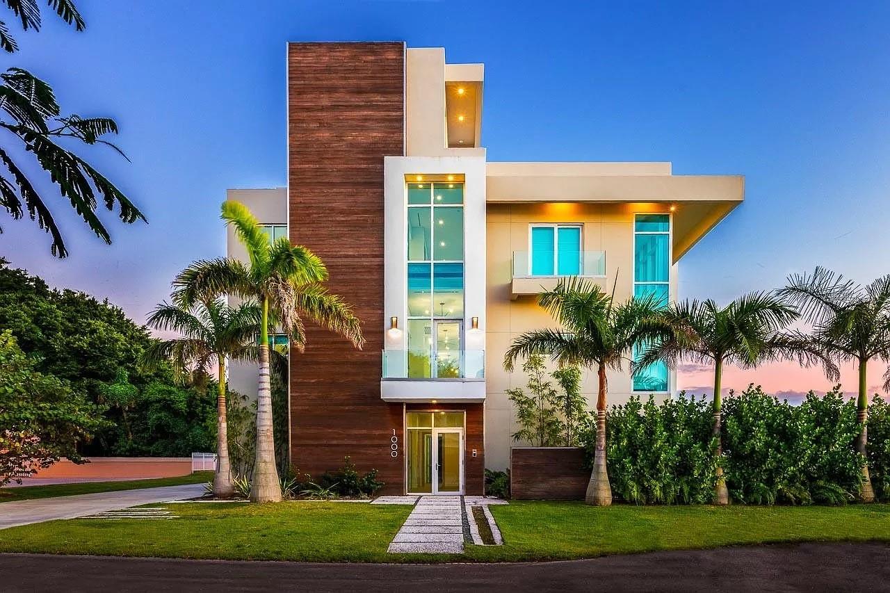 TOCOBAGA BAY - Residential Lease