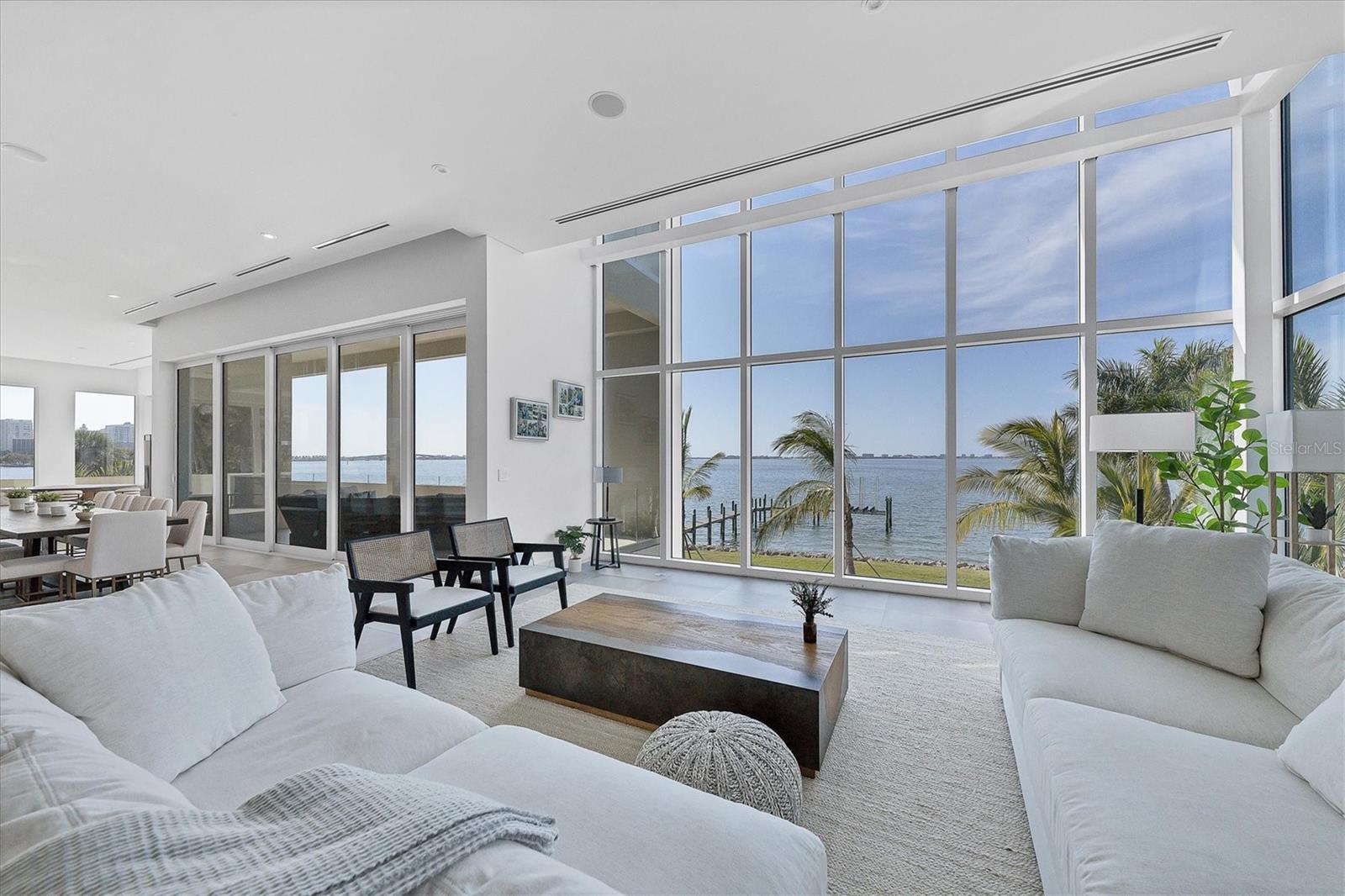 TOCOBAGA BAY - Residential Lease