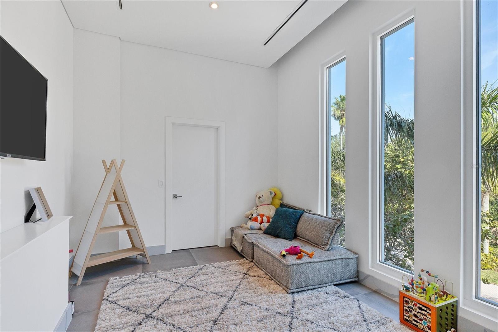 TOCOBAGA BAY - Residential Lease