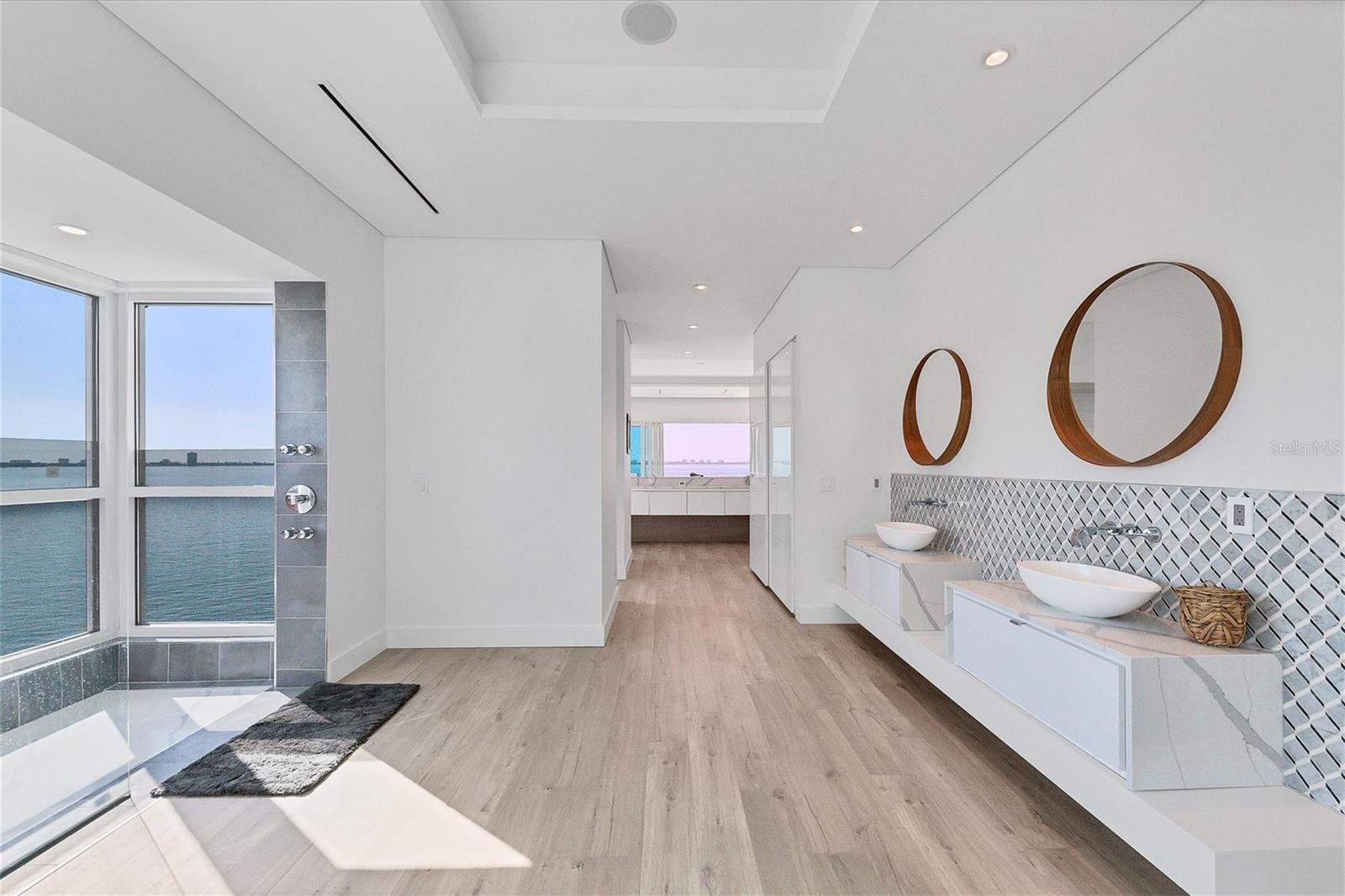 TOCOBAGA BAY - Residential Lease