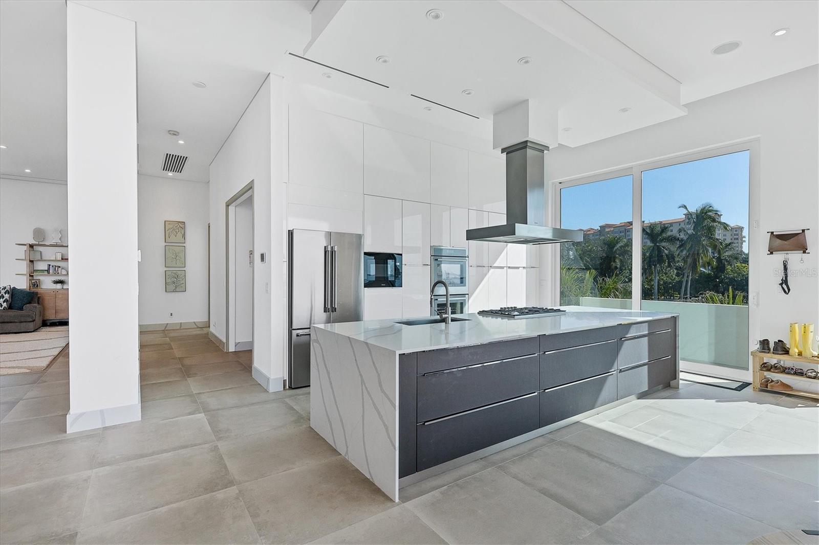 TOCOBAGA BAY - Residential Lease