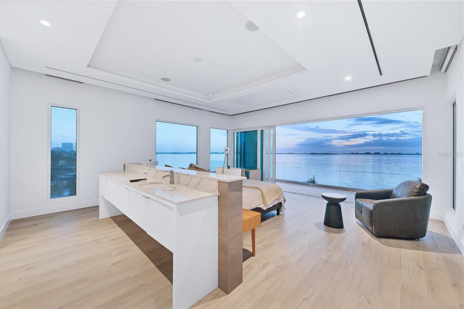 TOCOBAGA BAY - Residential Lease