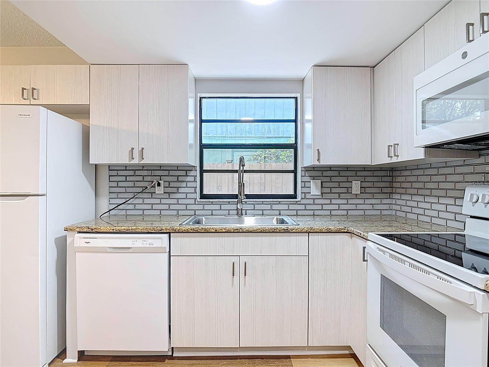 DUNLAWTON - Residential