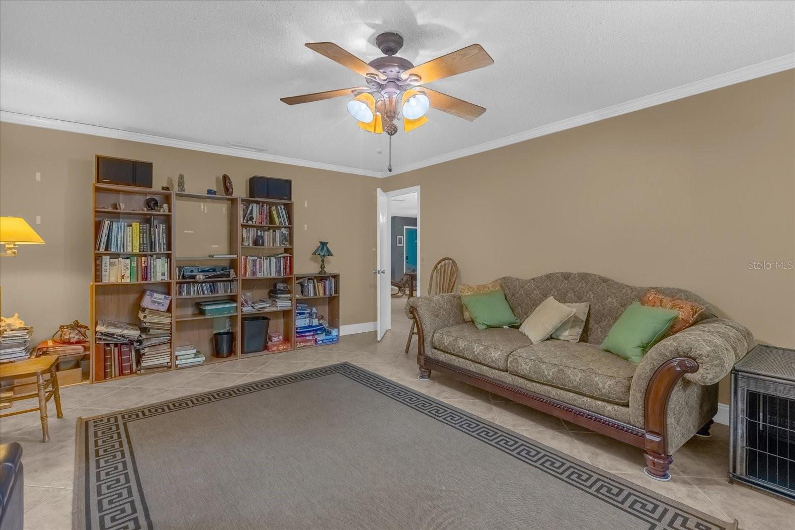 GROVEVIEW VILLAGE 1ST ADD REP - Residential