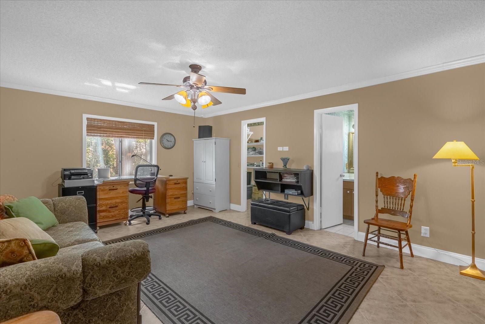 GROVEVIEW VILLAGE 1ST ADD REP - Residential