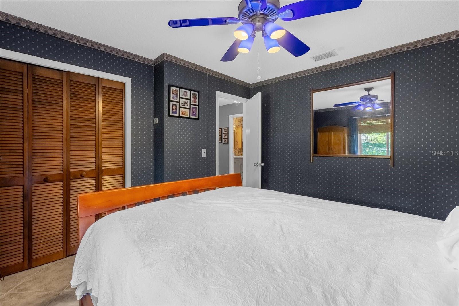 GROVEVIEW VILLAGE 1ST ADD REP - Residential