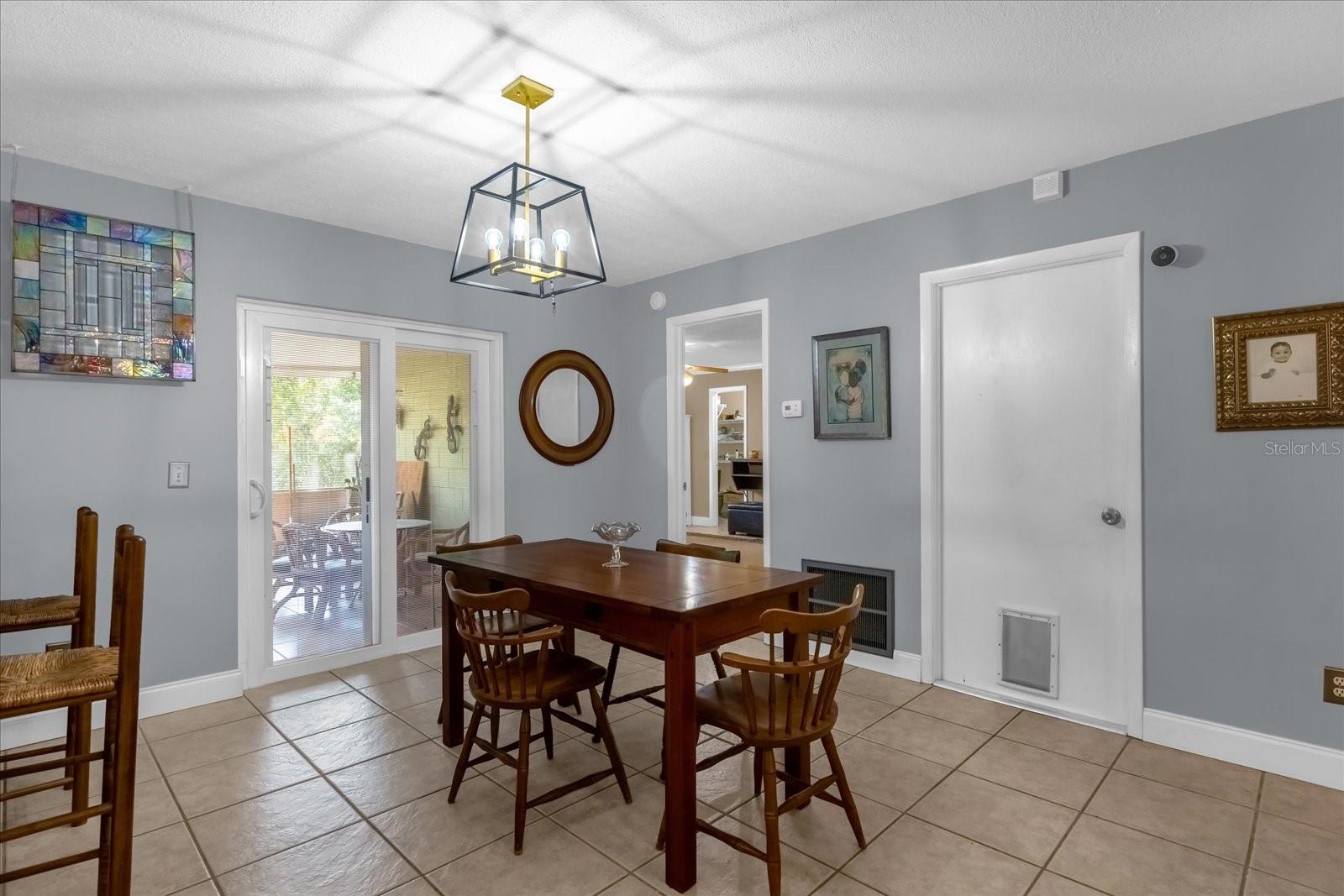 GROVEVIEW VILLAGE 1ST ADD REP - Residential