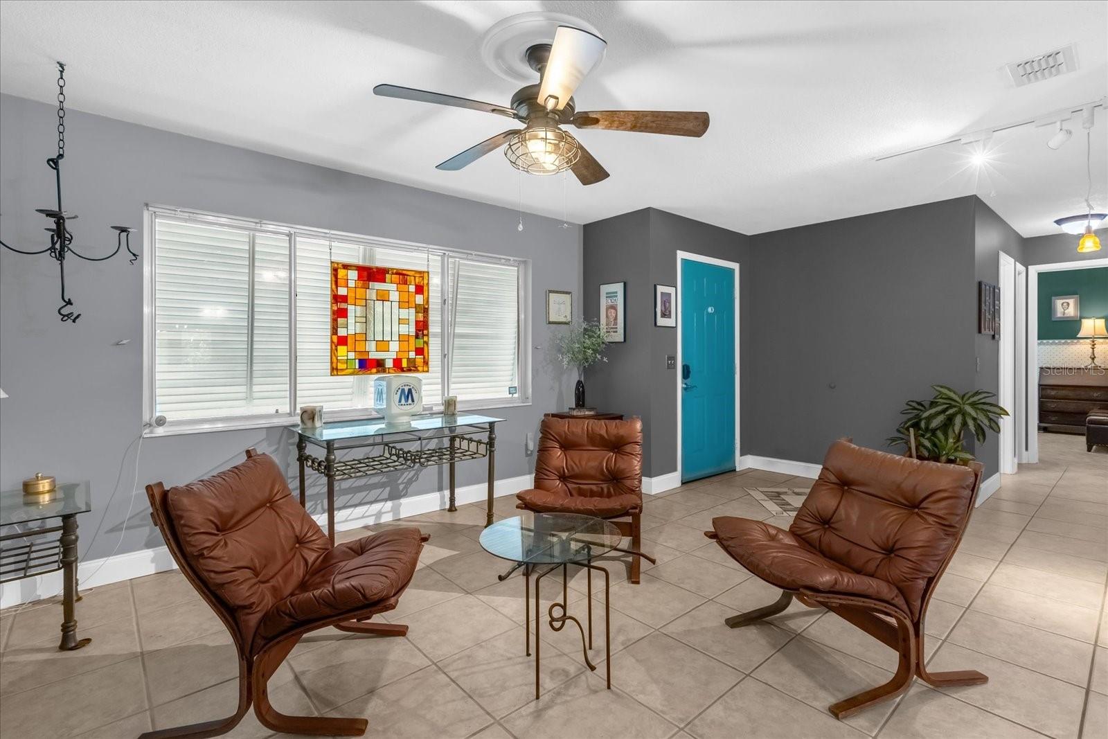 GROVEVIEW VILLAGE 1ST ADD REP - Residential