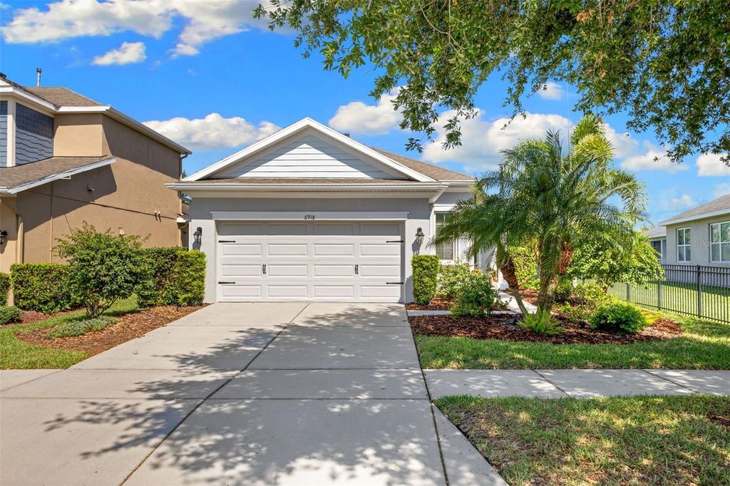 Photo of 6918 Makers Way, Apollo Beach, FL 33572 (MLS # TB8500616)