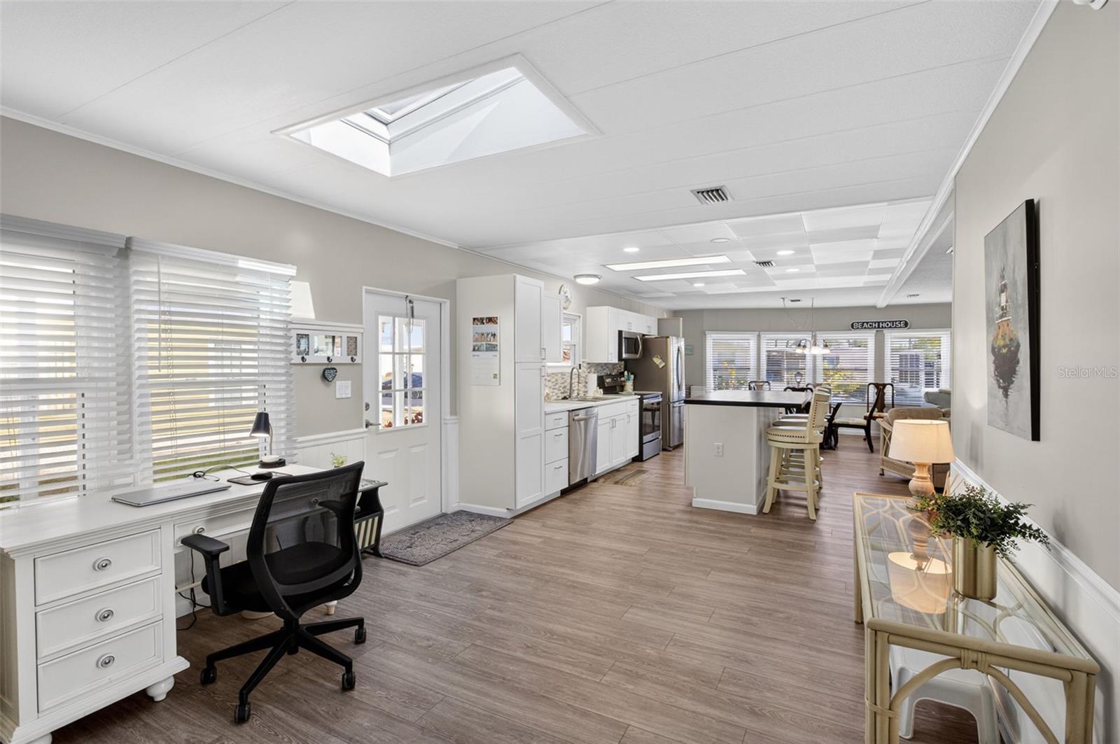 LA CASA MHP CO-OP - Residential