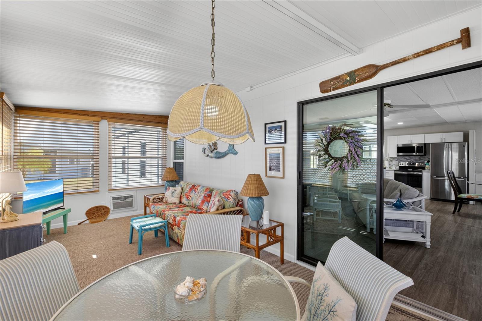 LA CASA MHP CO-OP - Residential