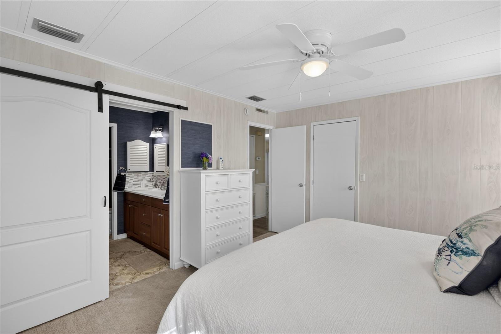 LA CASA MHP CO-OP - Residential