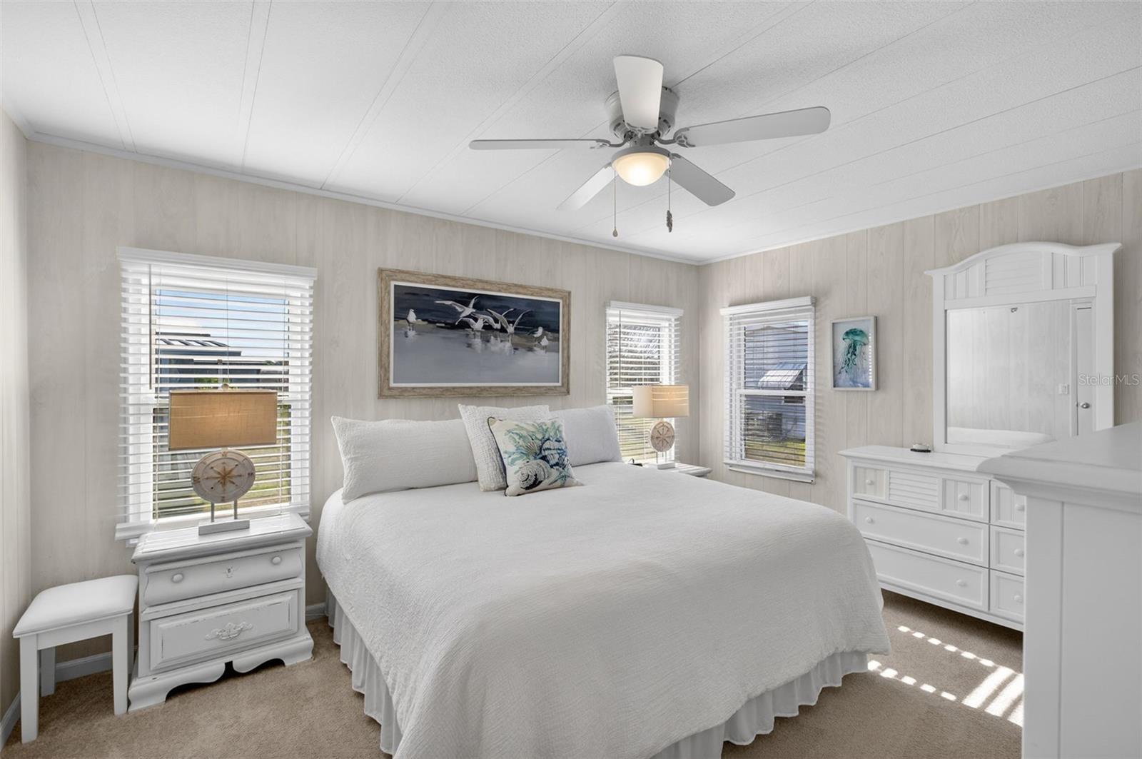 LA CASA MHP CO-OP - Residential