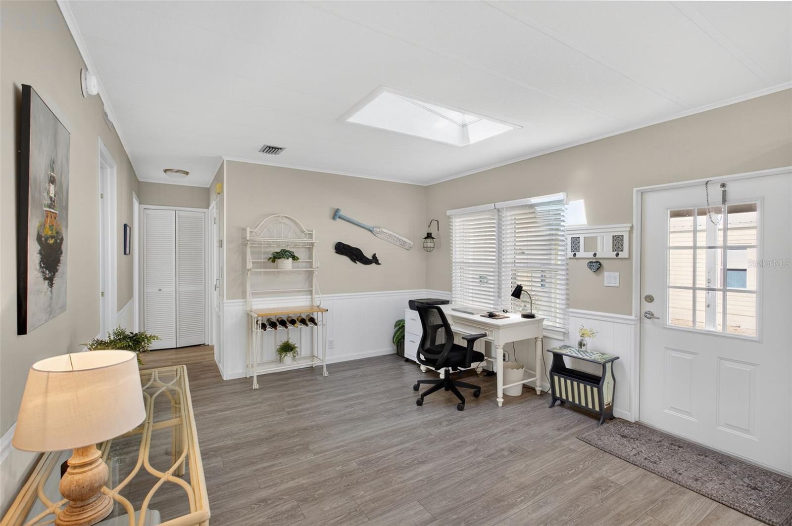 LA CASA MHP CO-OP - Residential