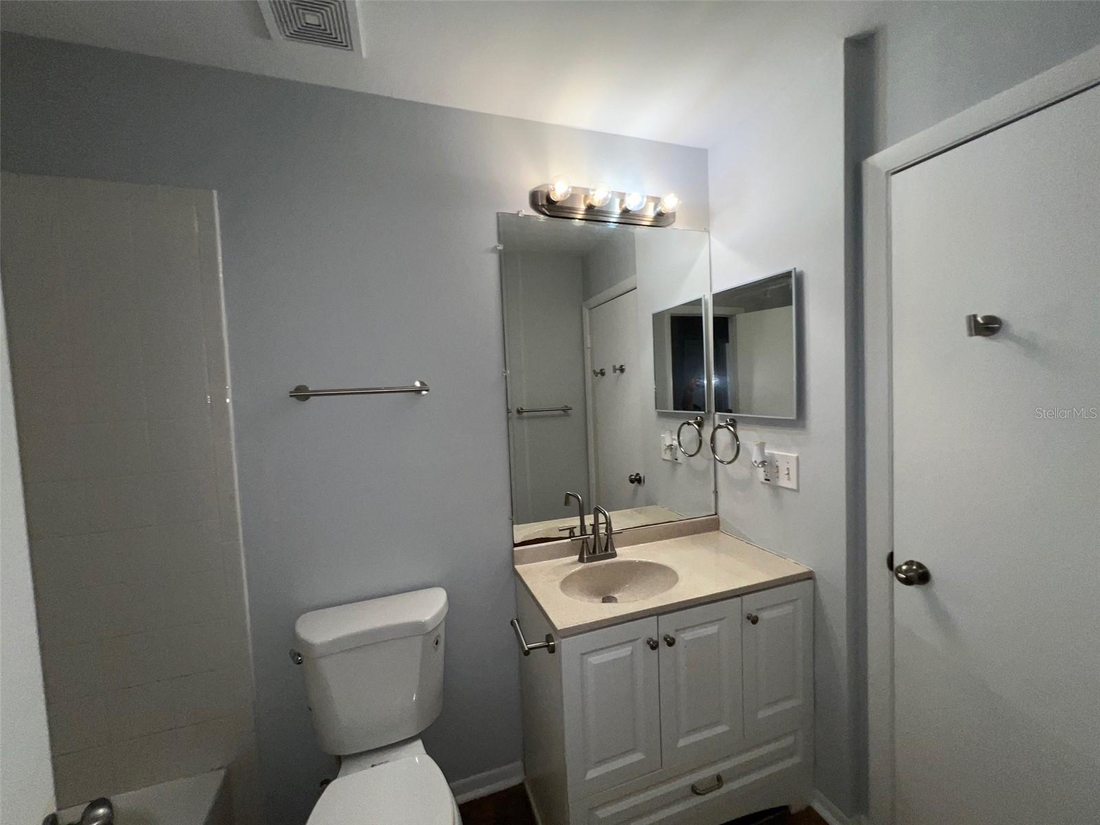 LAKE FOREST UNIT 1 - Residential