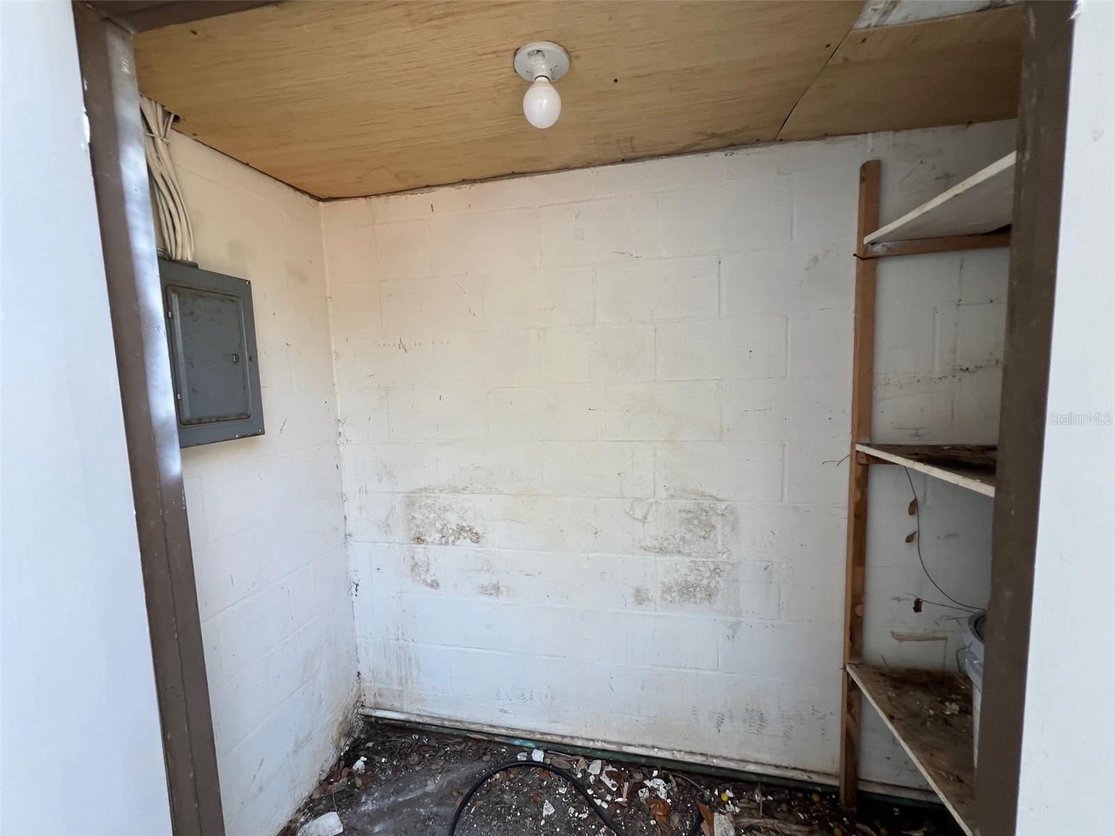 LAKE FOREST UNIT 1 - Residential