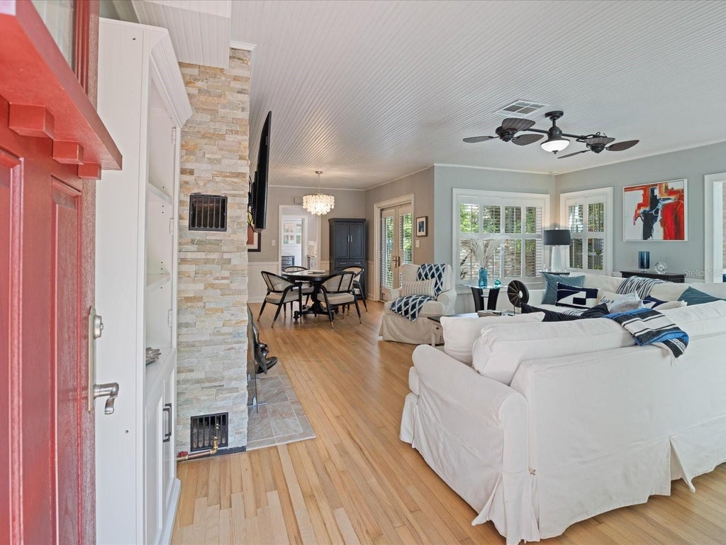 Photo of 420 Druid Road W, Clearwater, FL 33756 (MLS # TB8551348)