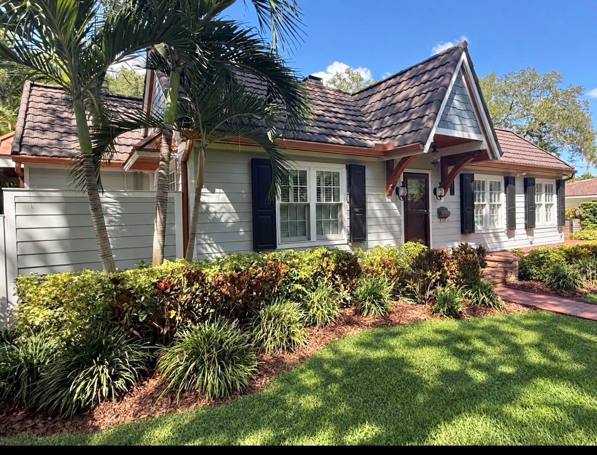 420 DRUID ROAD W