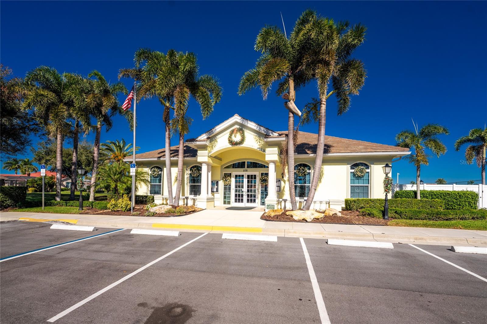 THE LAKES OF JACARANDA - Residential