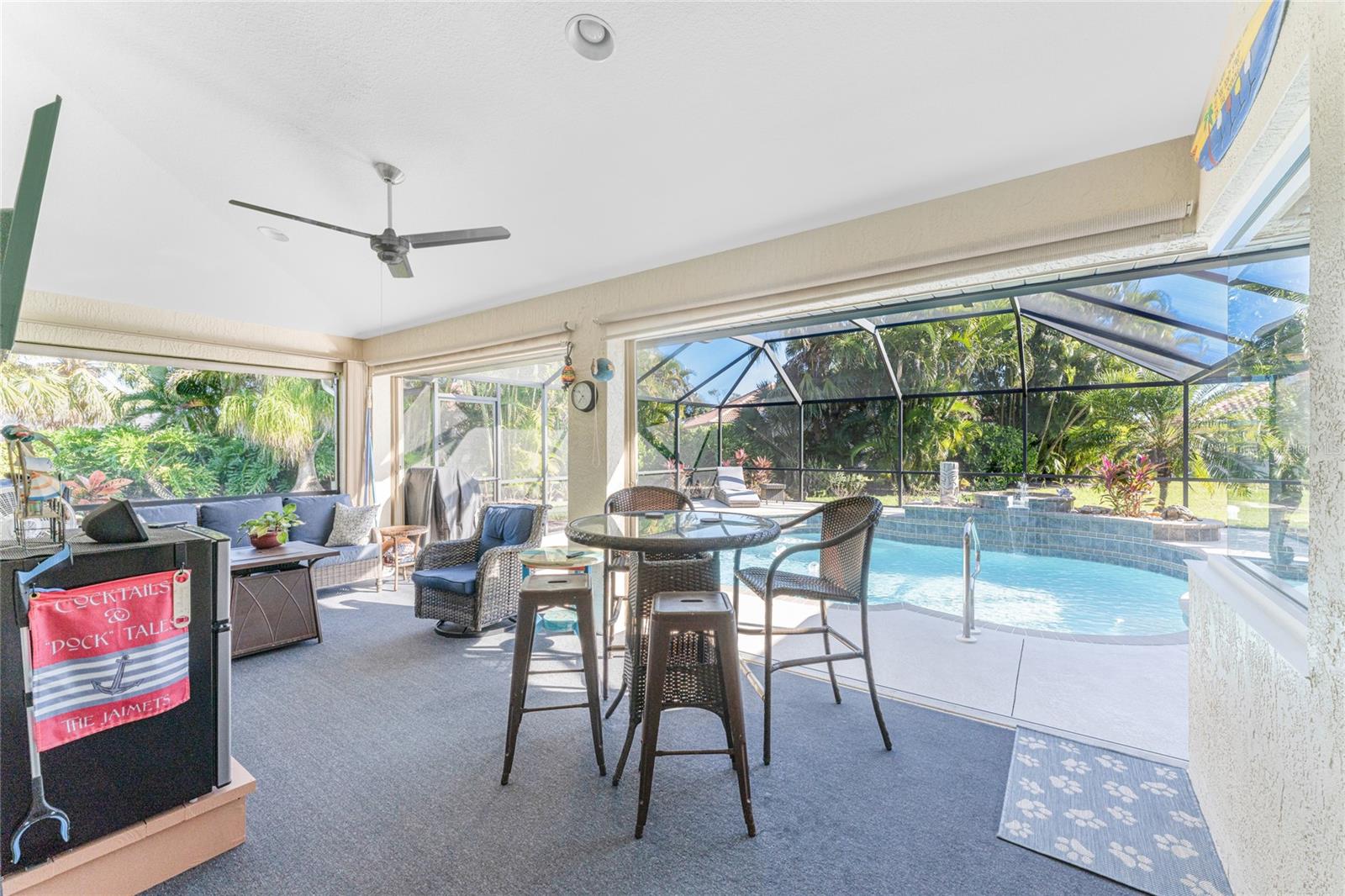 THE LAKES OF JACARANDA - Residential