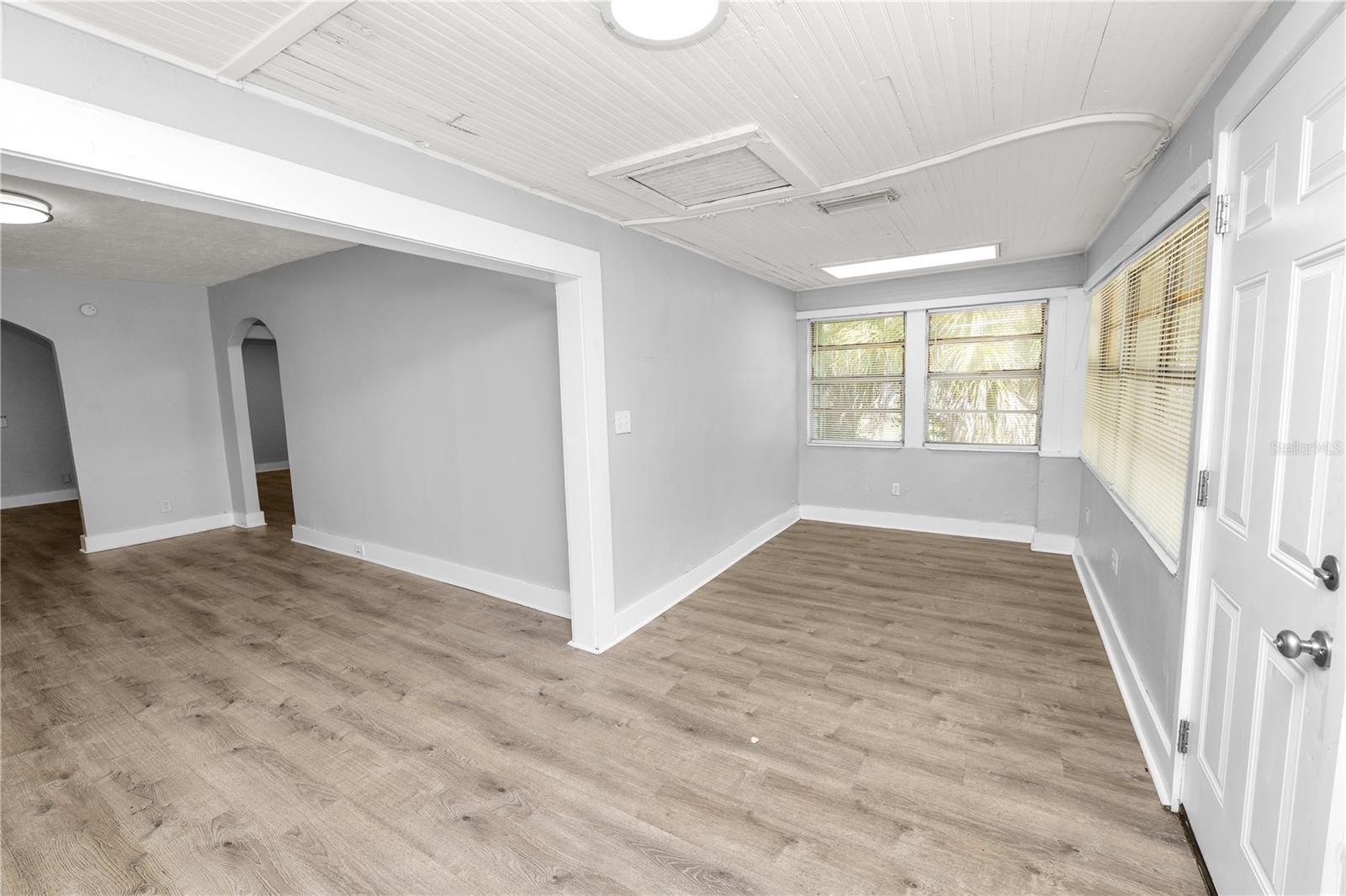 SULPHUR SPGS ADD - Residential