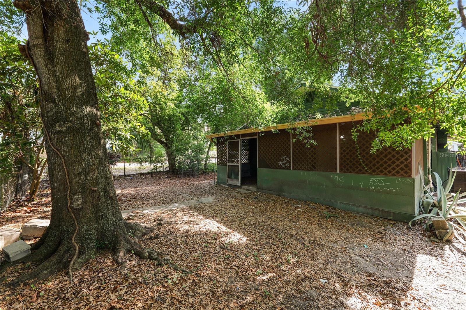SULPHUR SPGS ADD - Residential
