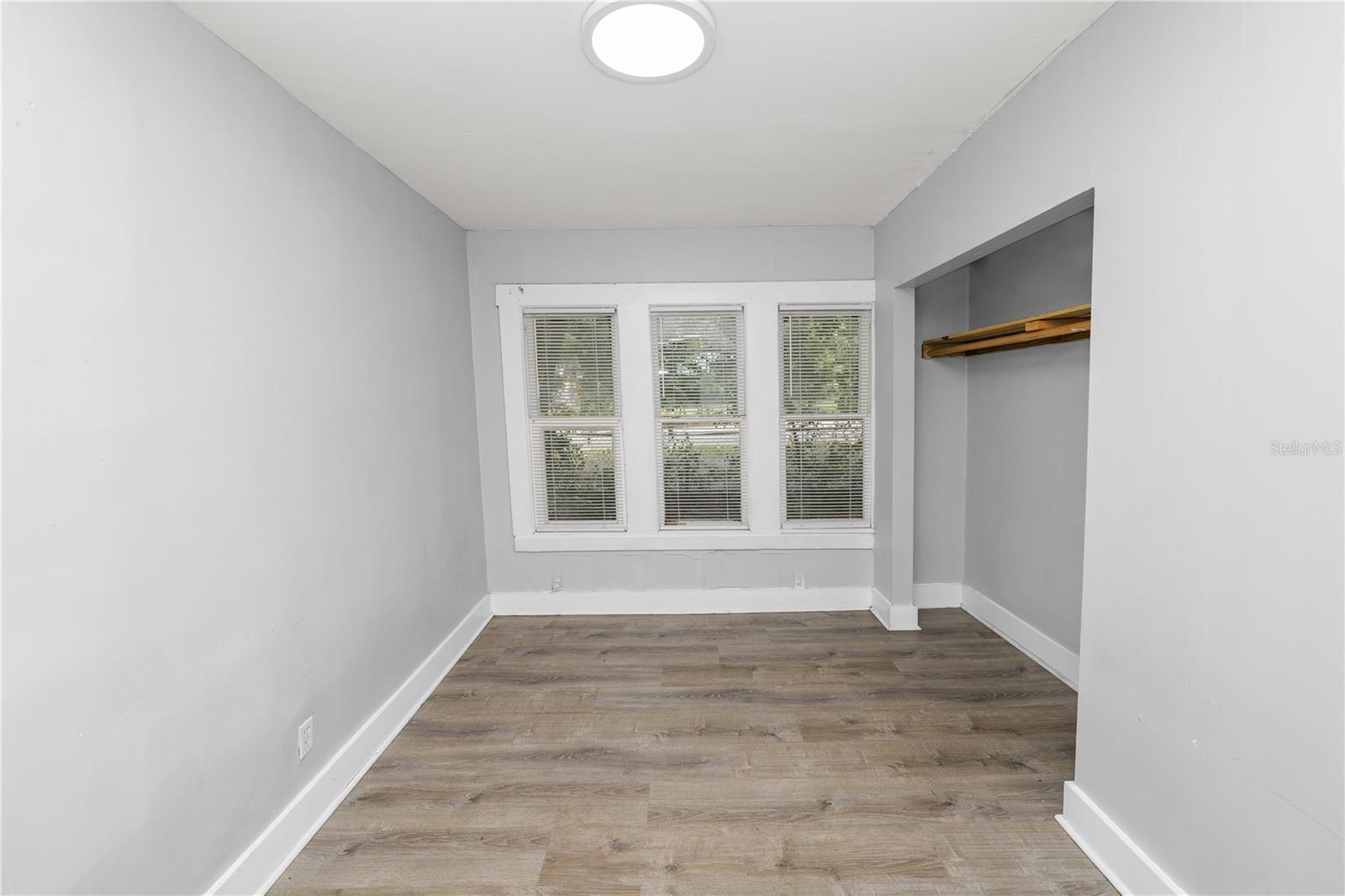 SULPHUR SPGS ADD - Residential