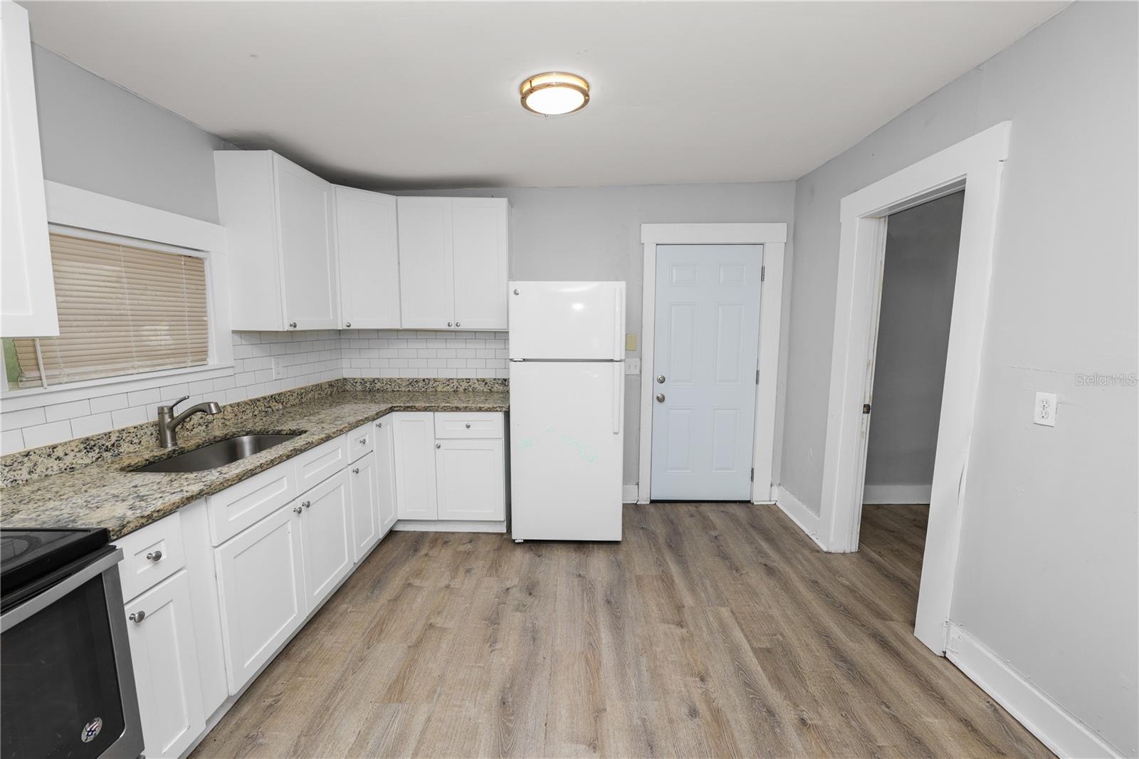 SULPHUR SPGS ADD - Residential