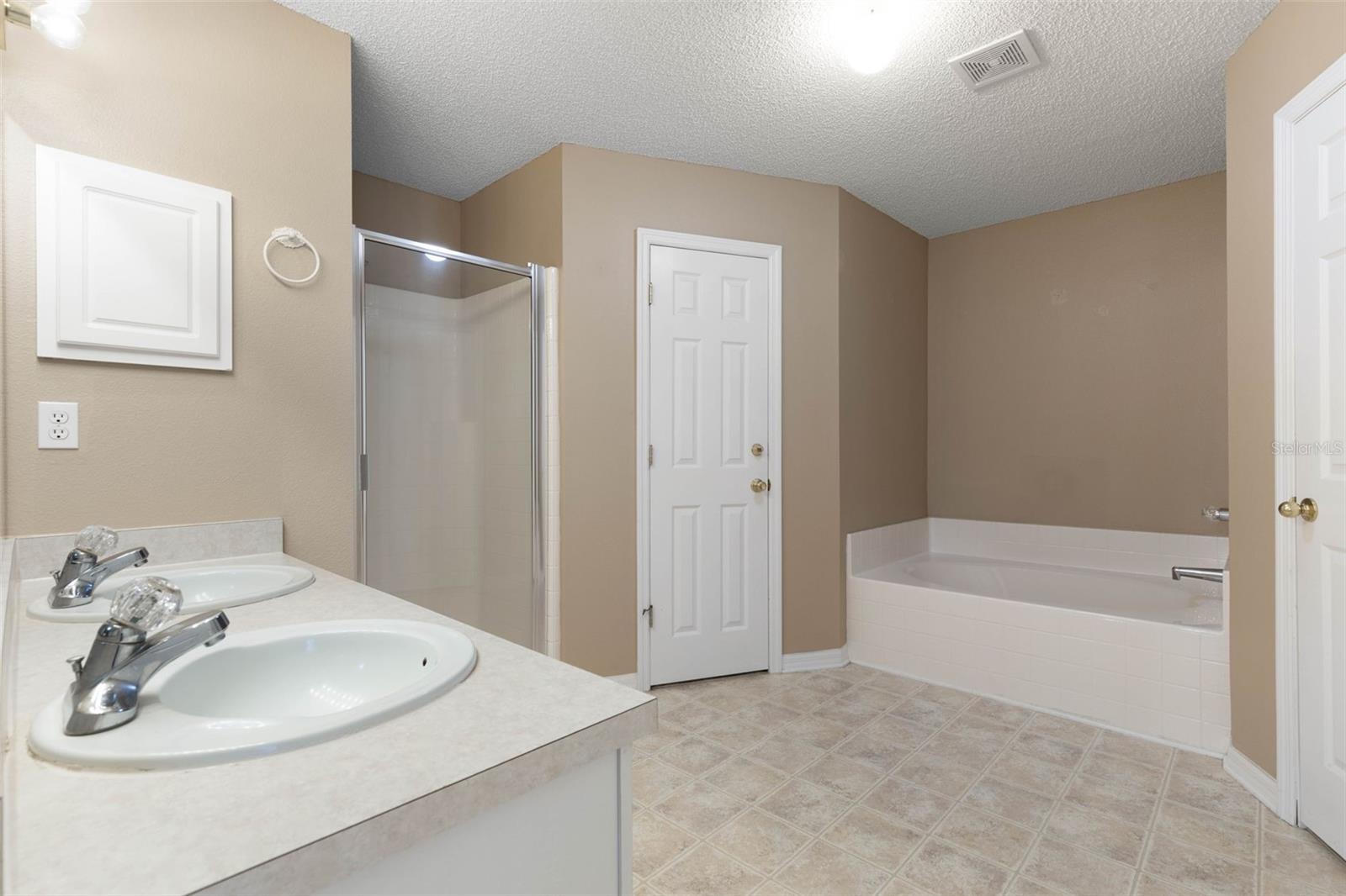 PALM COAST SEC 13 BRESSLER PRCL H BROOKSIDE PRCL P - Residential