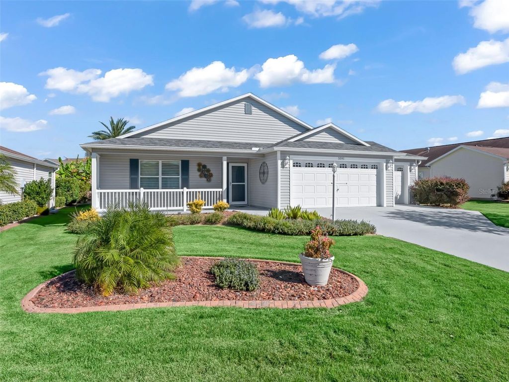 Photo of 3391 Belcherry Loop, The Villages, FL 32163 (MLS # G5104004)