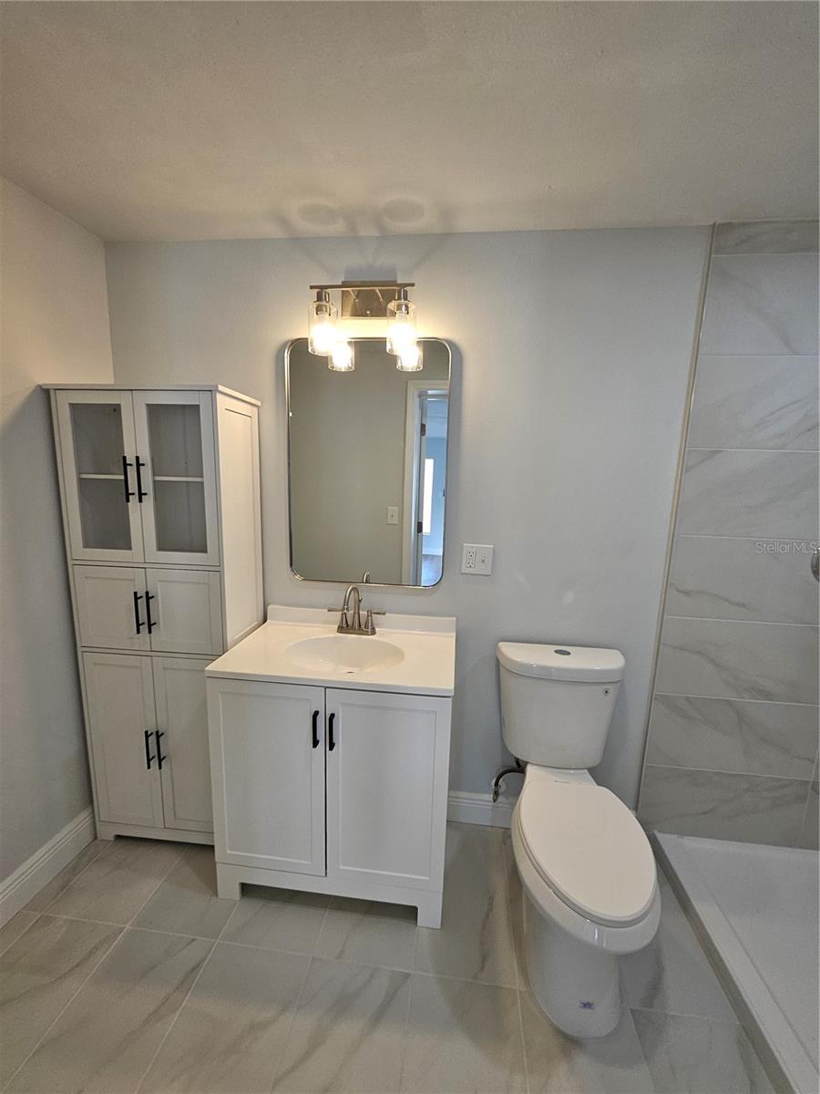 NORTHVIEW HILLS UNIT 1 - Residential Lease
