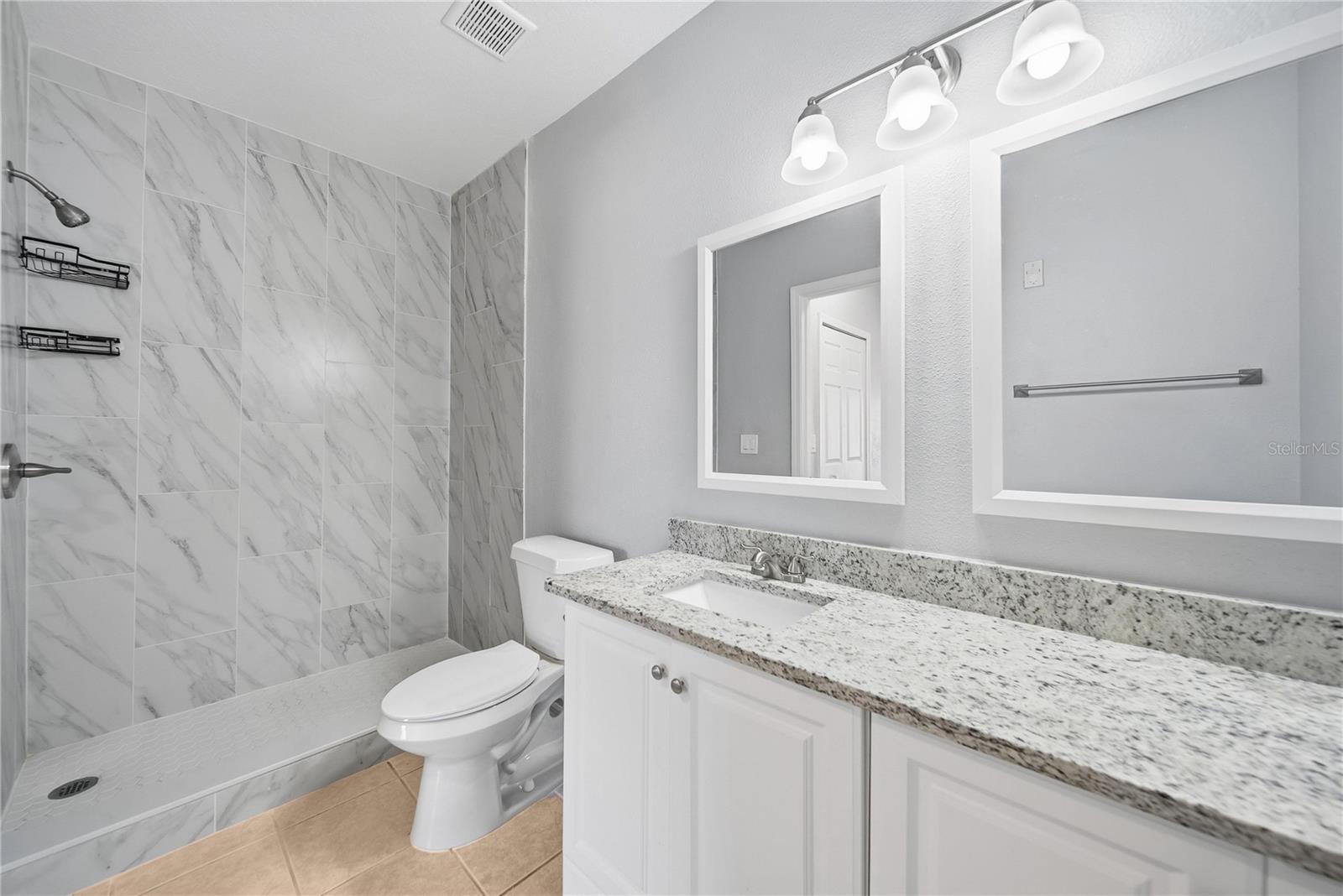 VILLAGES OF BLOOMINGDALE CONDO - Residential Lease