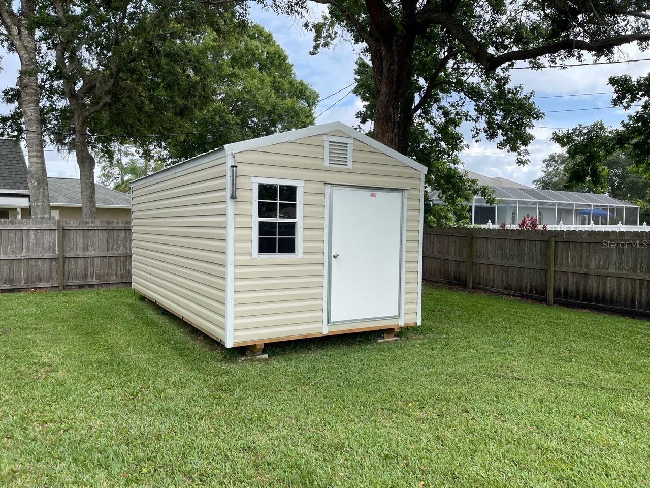 Florida Shores 01 - Residential