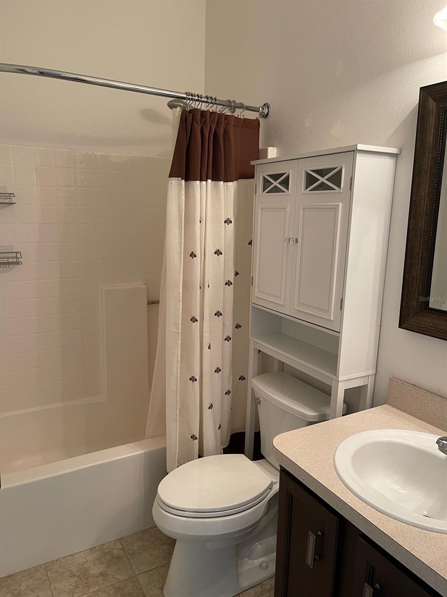 Florida Shores 01 - Residential