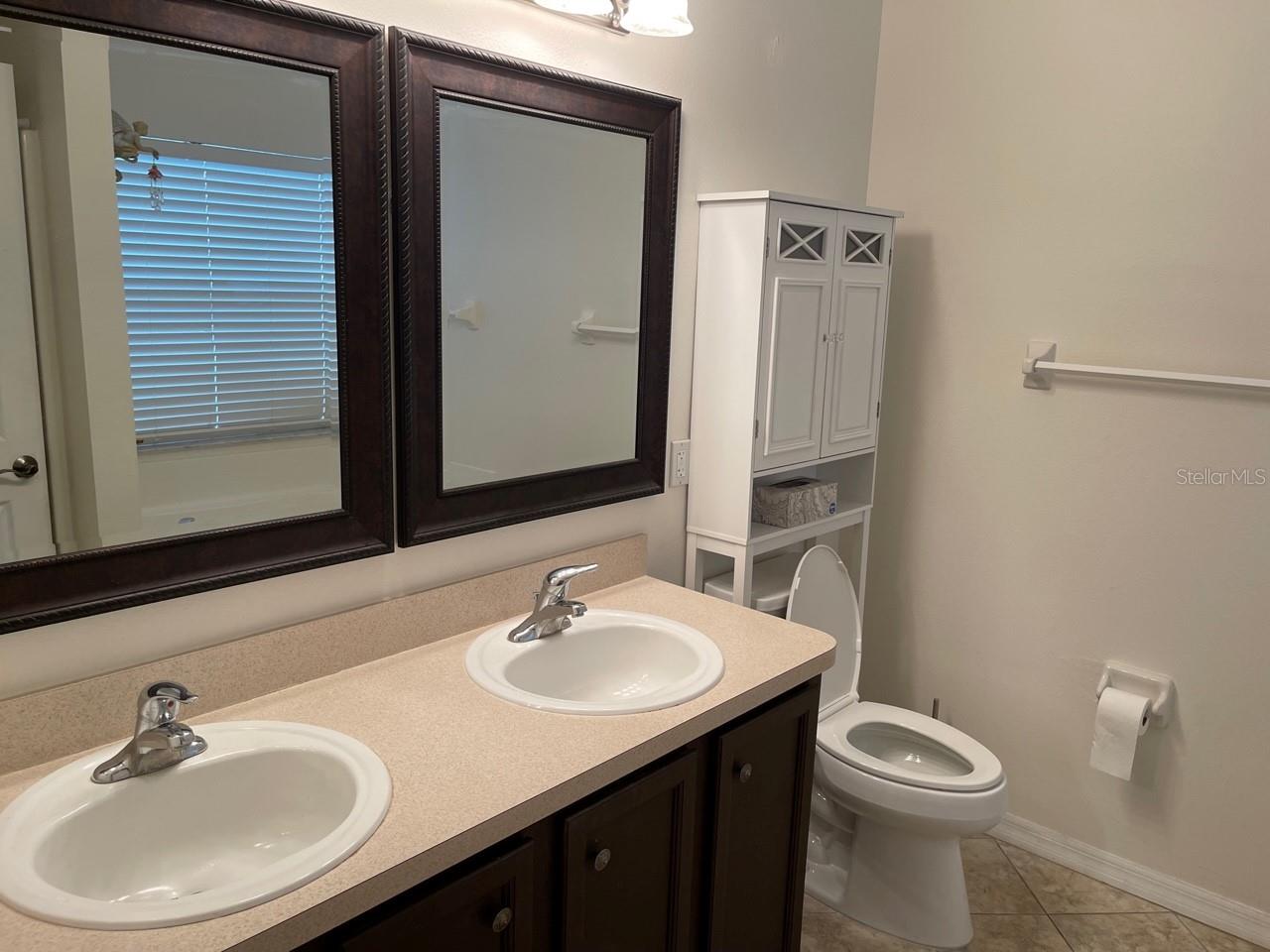 Florida Shores 01 - Residential