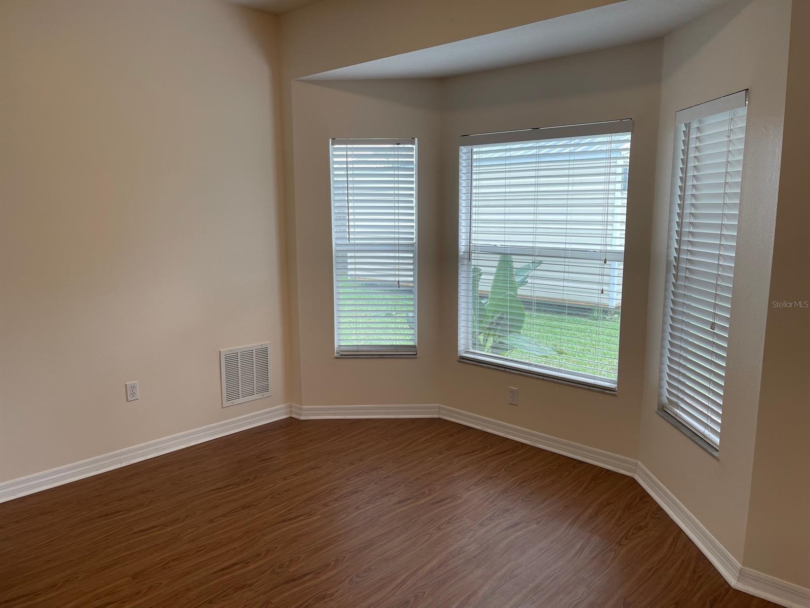 Florida Shores 01 - Residential