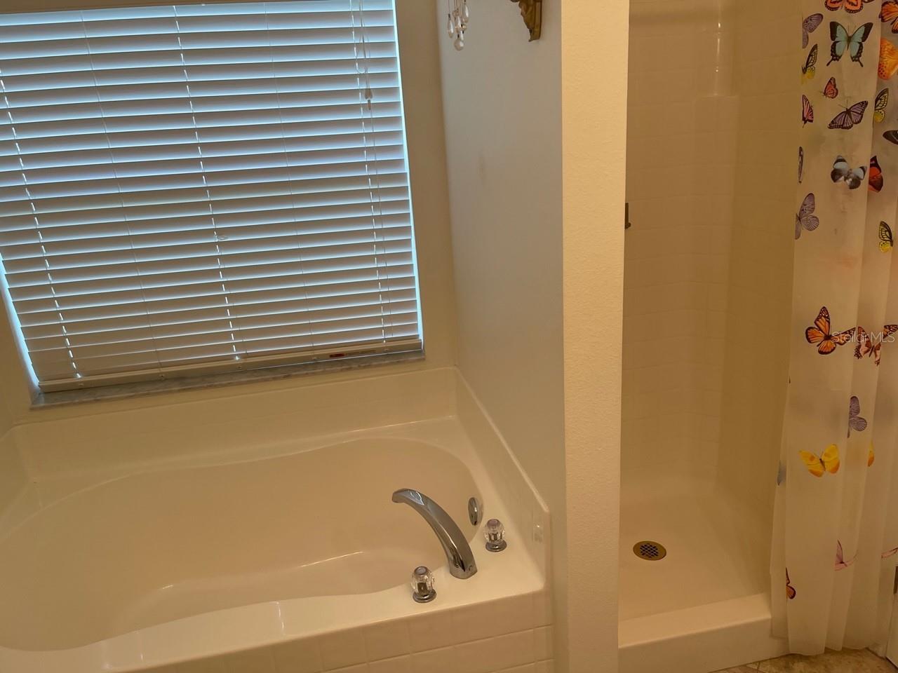 Florida Shores 01 - Residential