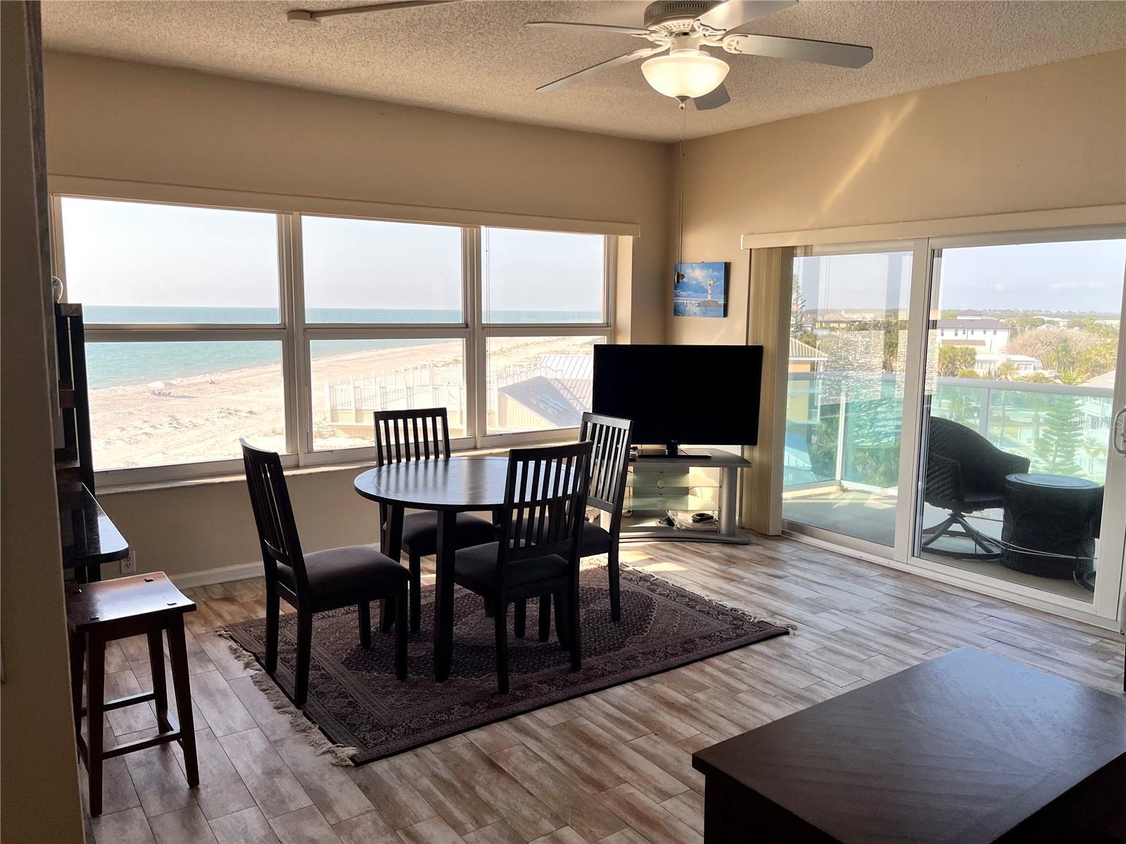 880 MANDALAY AVENUE N414