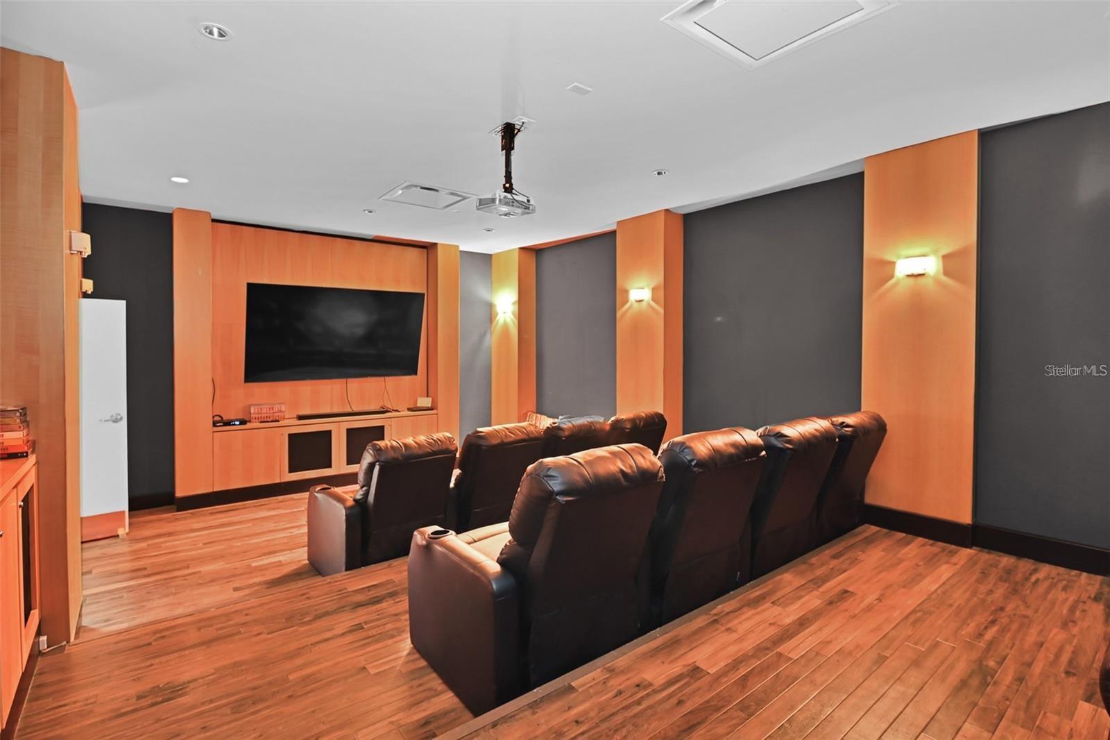 REGATTA BEACH CLUB CONDO - Residential