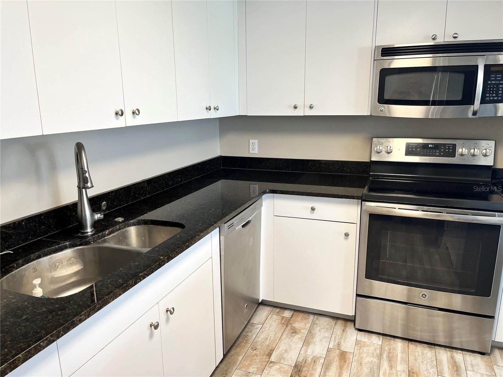 REGATTA BEACH CLUB CONDO - Residential