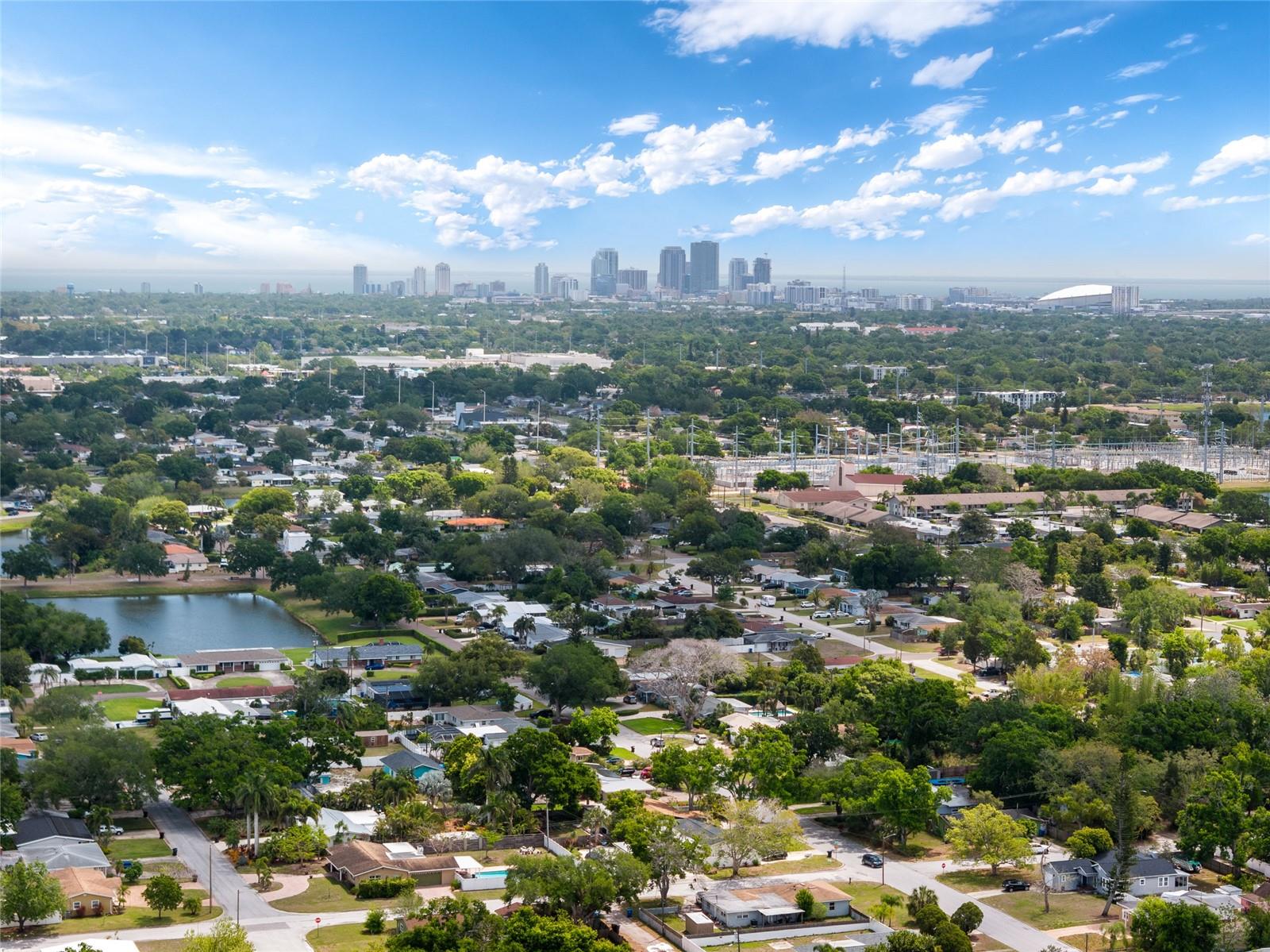 LAKE LOUISE - Residential