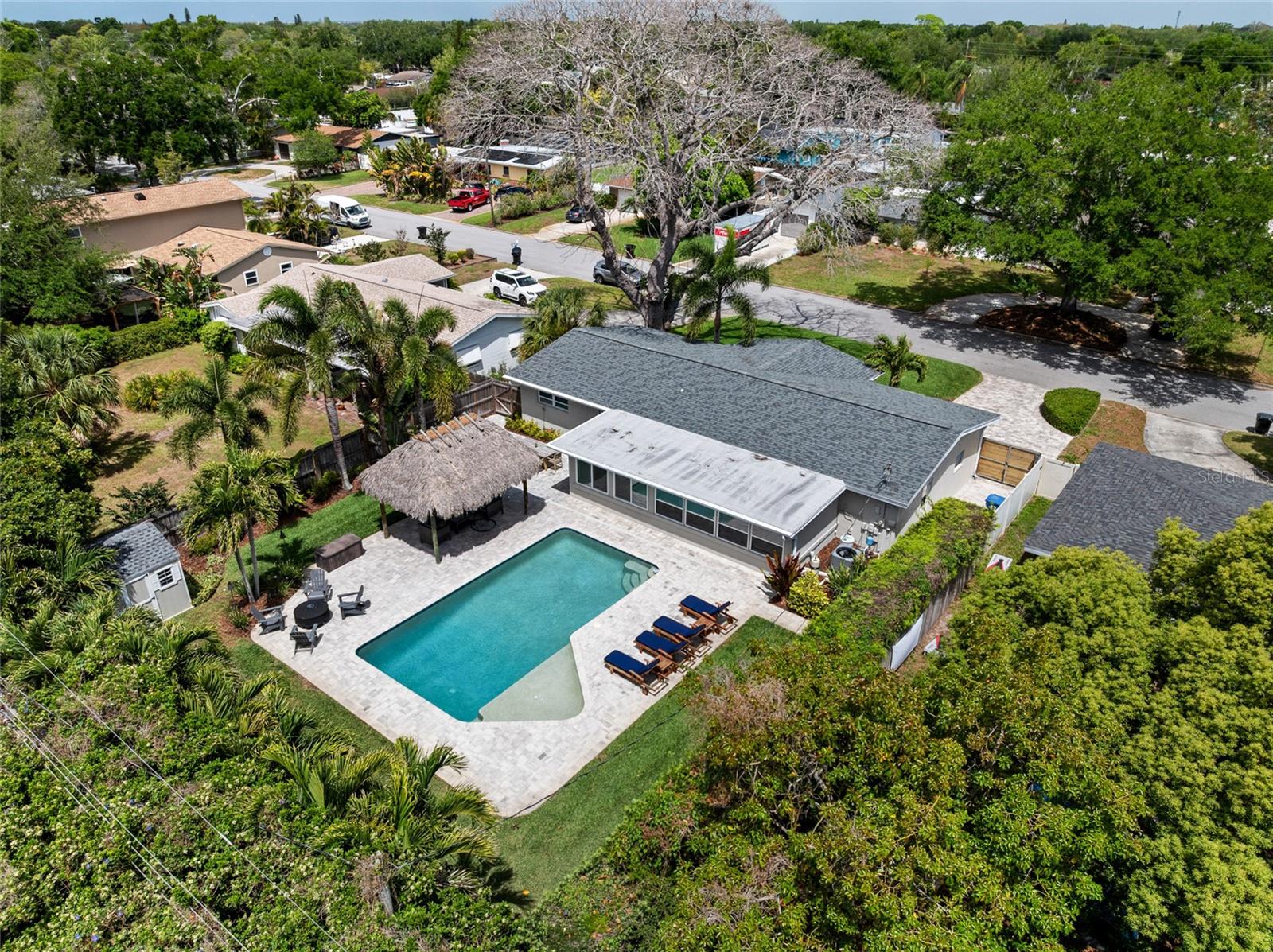 LAKE LOUISE - Residential