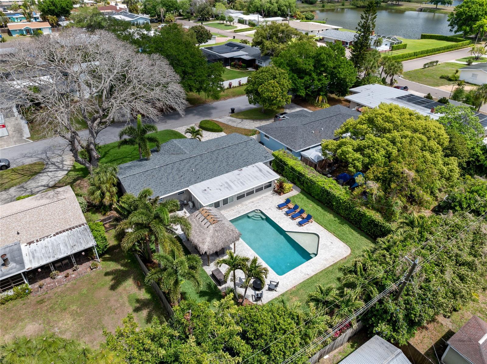 LAKE LOUISE - Residential