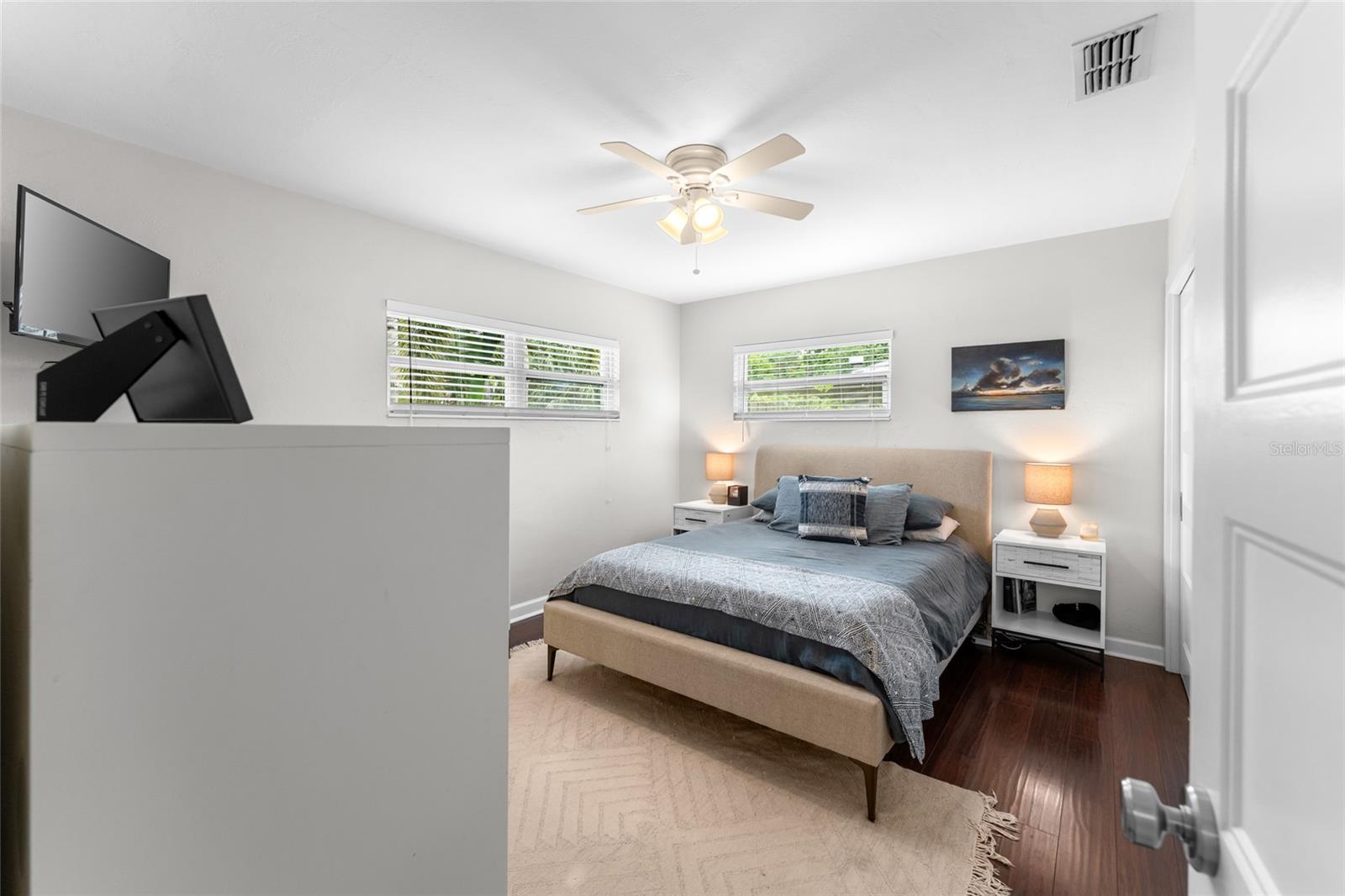 LAKE LOUISE - Residential